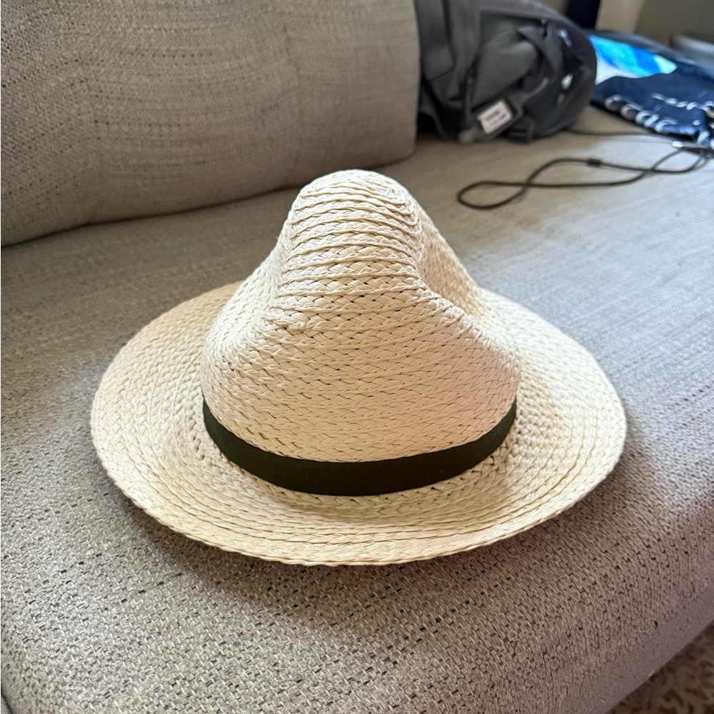 Classic Cream Straw Hat with Green Band